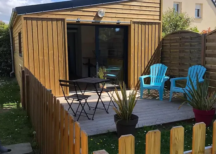 Le Petit De La - Terrasse & Jardinet Chalé *